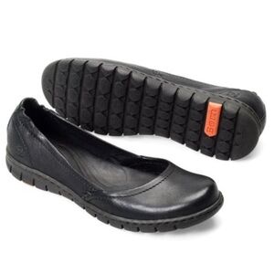 BORN Reija Black Leather Slip-On Loafer, EUC